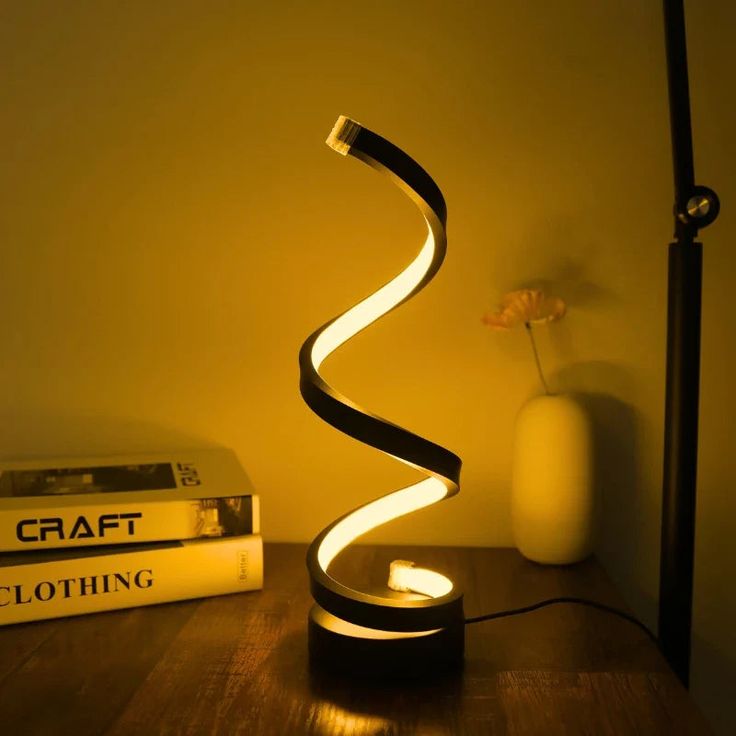 SpiralGlow Lamp